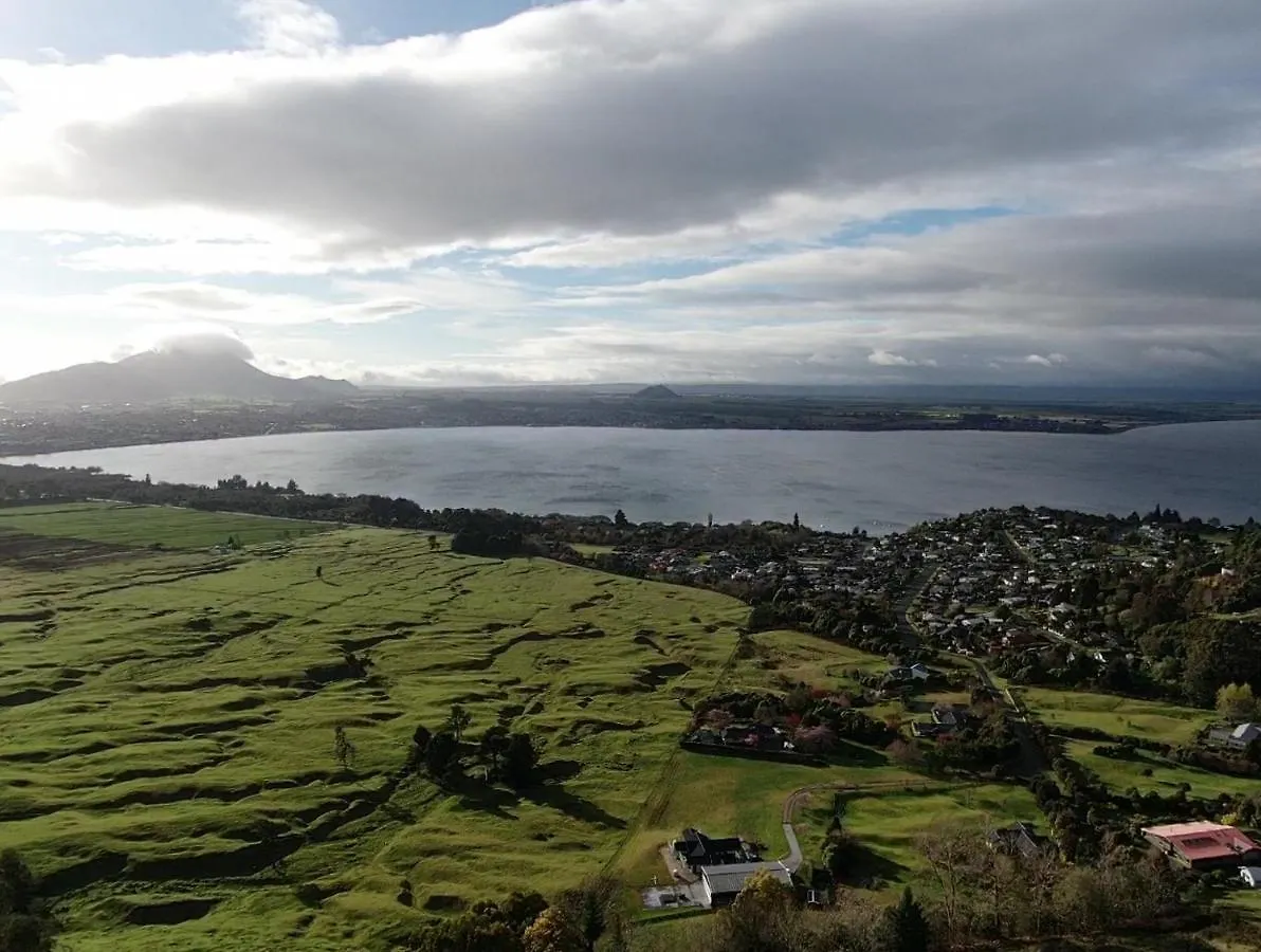 Te Moenga Lodge Taupo 0*,  New Zealand